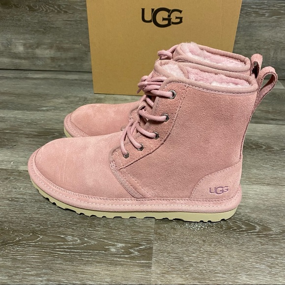 pink tie uggs